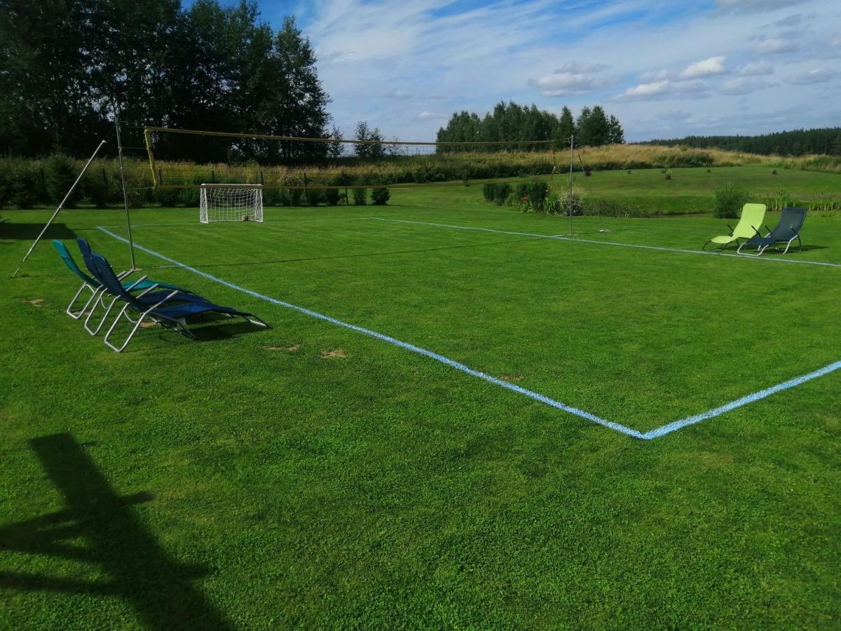 Zalioji Villa Padustis Bagian luar foto