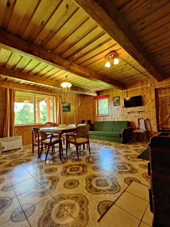 Zalioji Villa Padustis Bagian luar foto